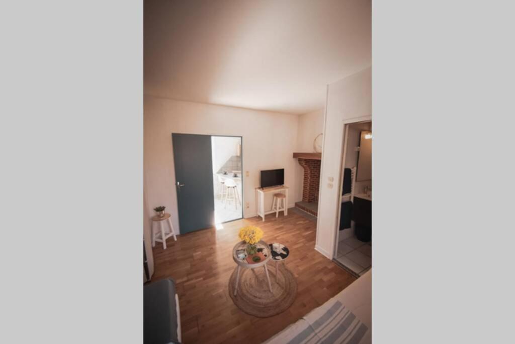 Appartement Marin Malouin,à 2 Pas De La Mer&d'intra Muros, Proche Gare. *